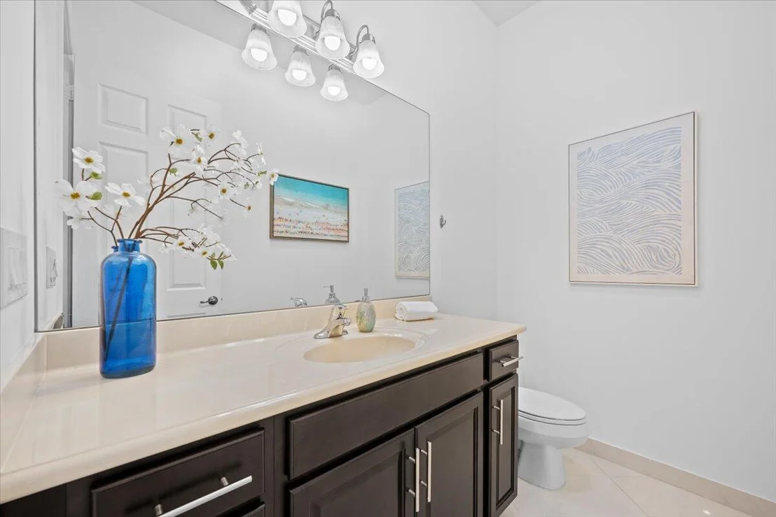 Photo of 11091 Rockledge View Drive
