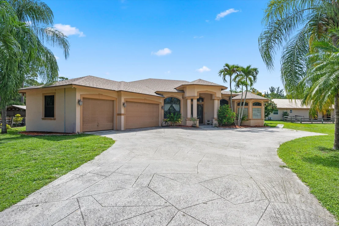 Photo of 2910 Doe Trail