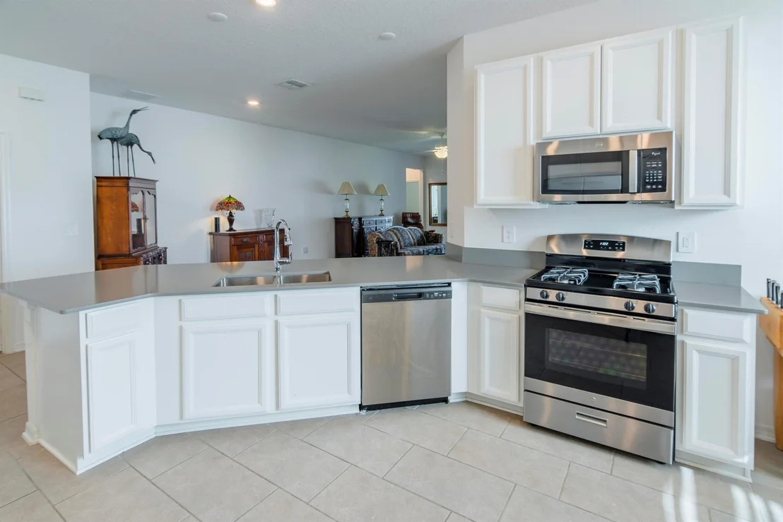 Photo of 34537 Shellback Street
