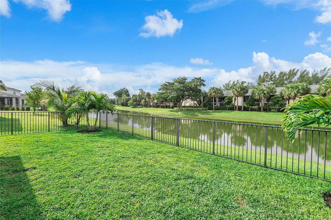 Photo of 4145 Marina Way