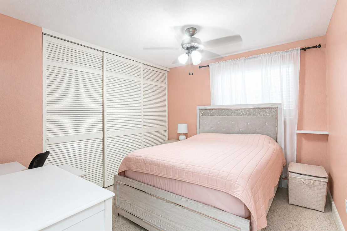 Photo of 2395 Edgewater Drive