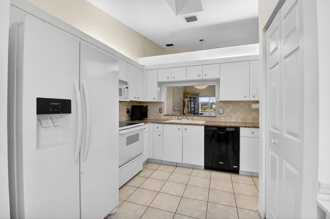 Photo of 164 Sausalito Drive
