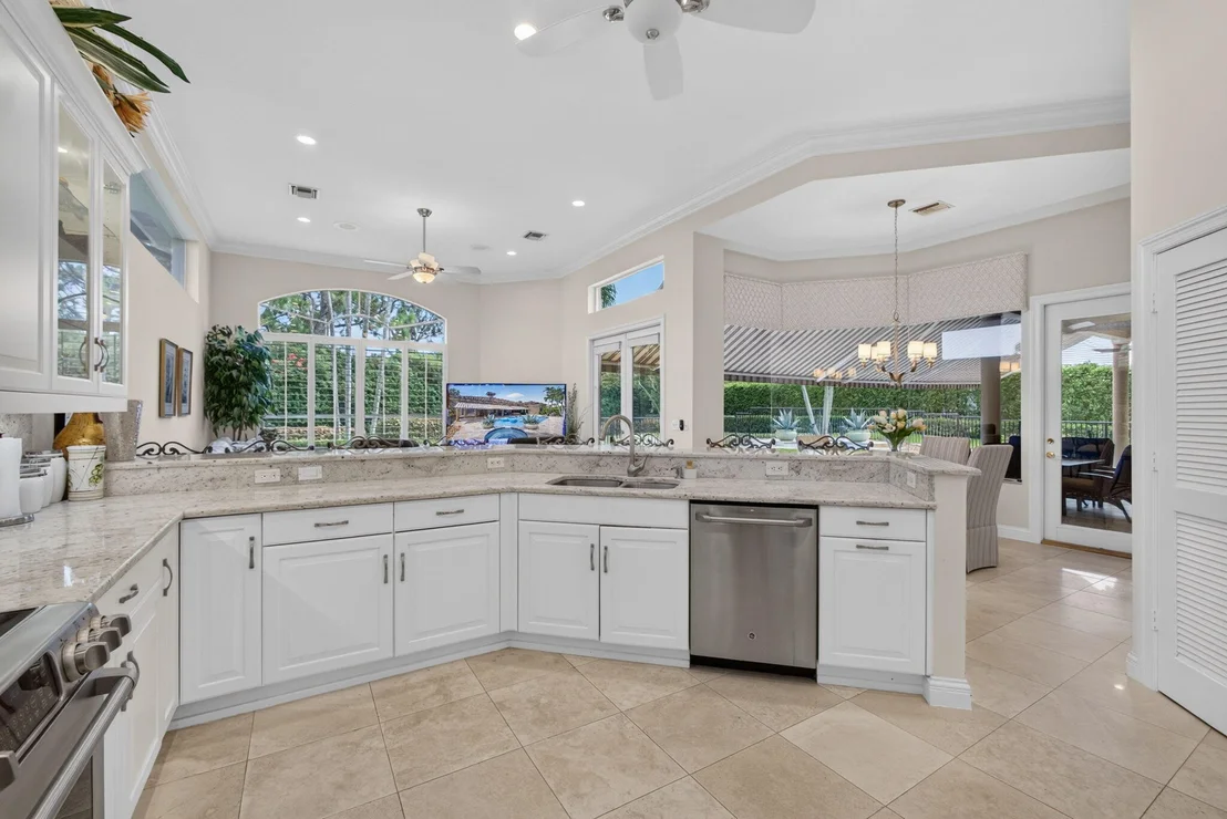 Photo of 2773 Tecumseh Drive
