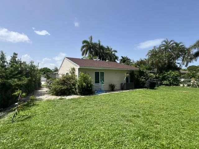 Photo of 9145 Chrysanthemum Drive