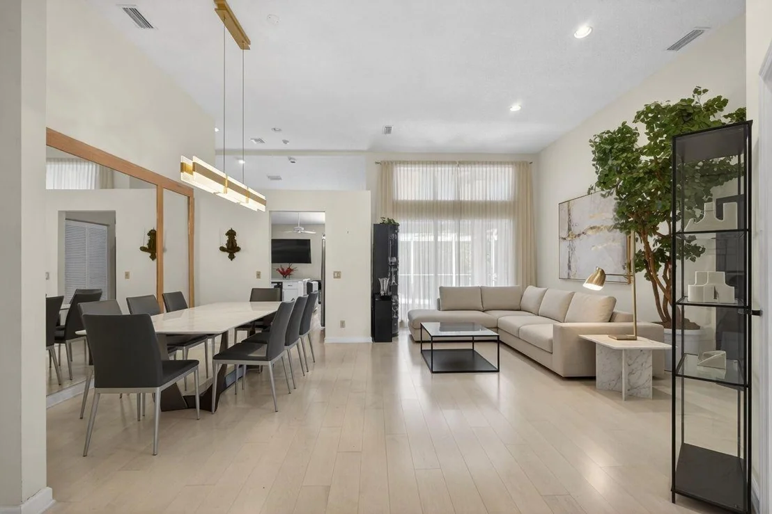 Photo of 200 Eagleton Estates Boulevard