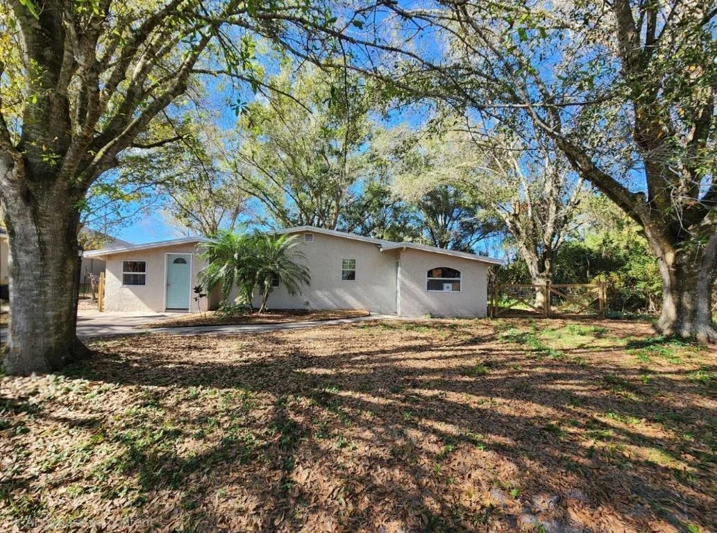 Photo of 3307 NW 33rd Avenue
