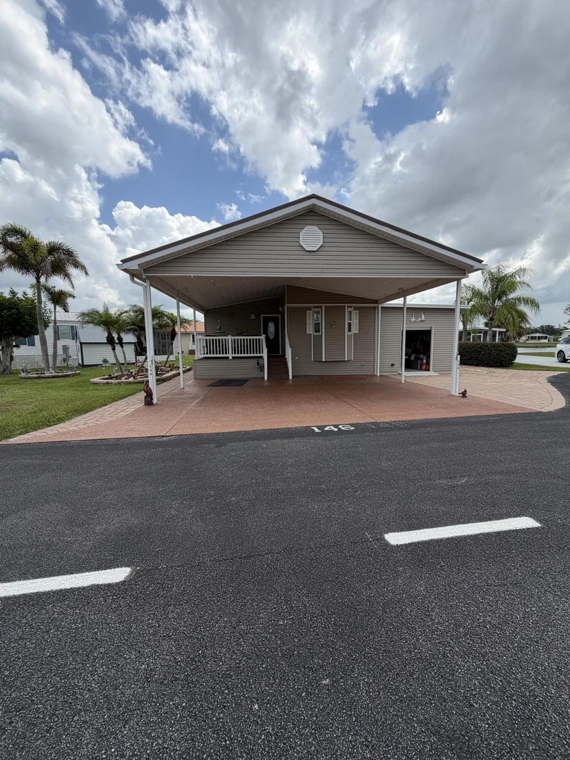 Photo of Unit 146 at 13801 US-441