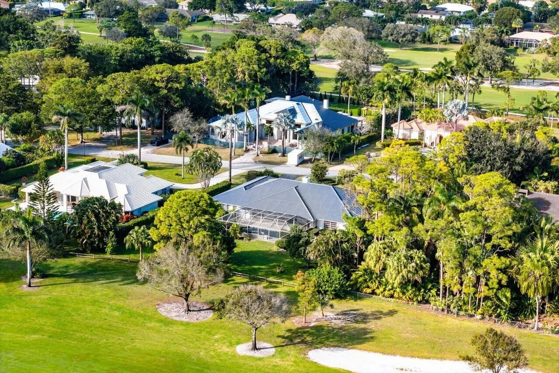 Photo of 650 Atlantis Estates Way
