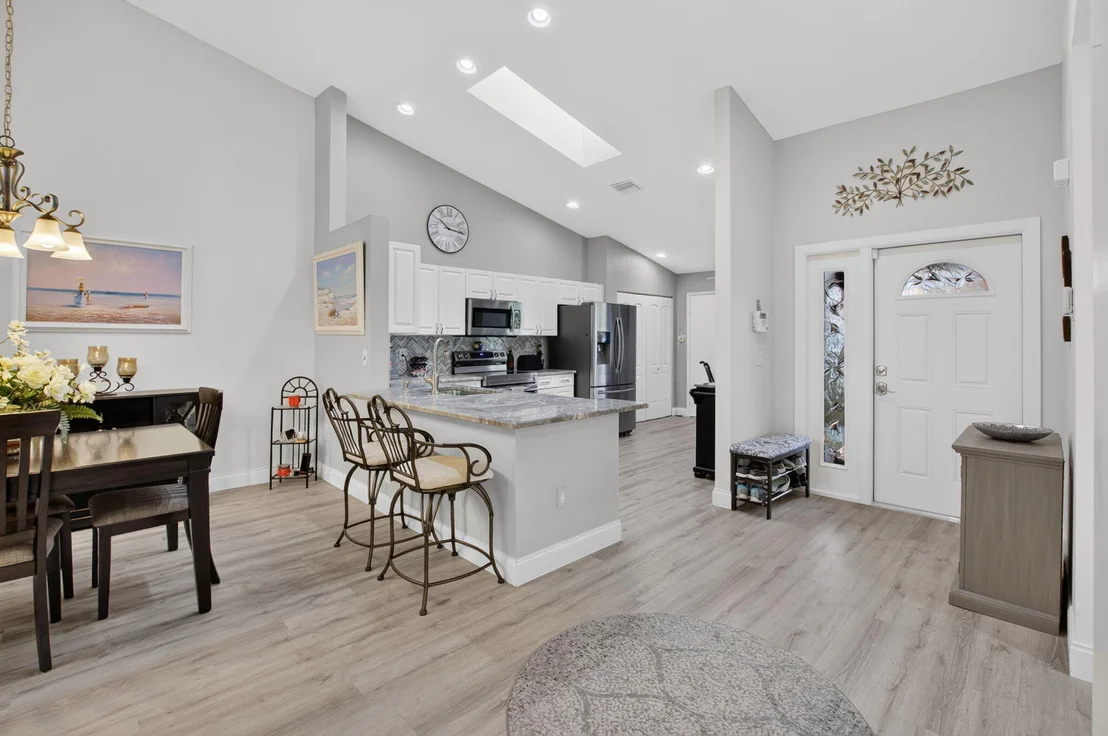 Photo of 8347 Springlake Drive