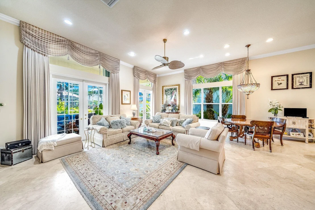 Photo of 7187 Veneto Drive