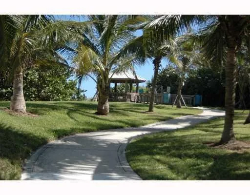 Photo of 761 Ocean Drive