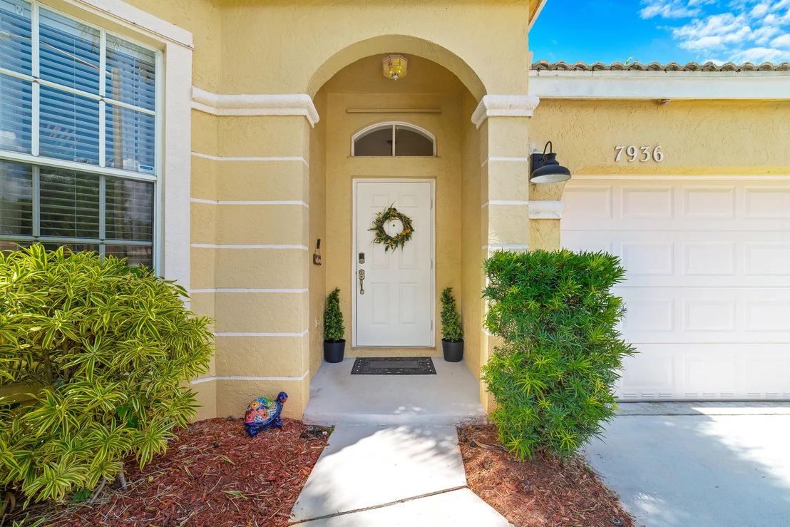 Photo of 7936 AMBLESIDE Way