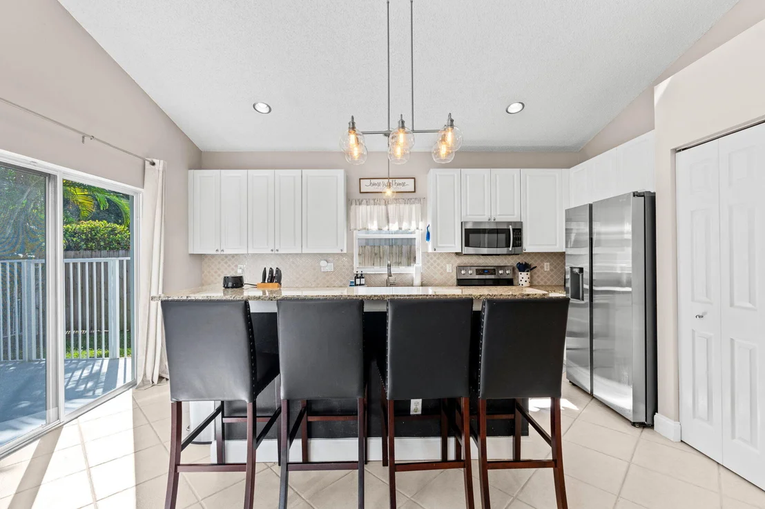 Photo of 7616 Colony Palm Drive