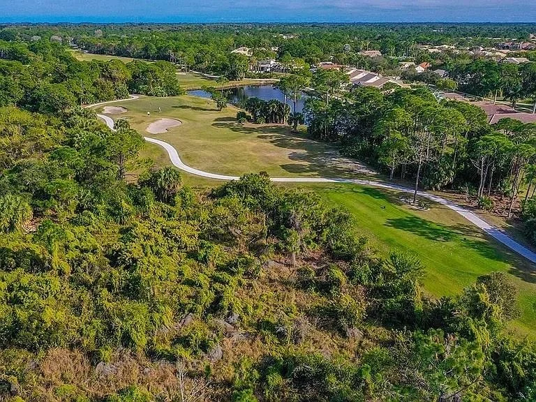 Photo of 6935 SE Twin Oaks Circle