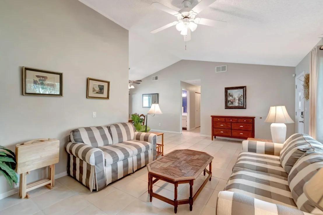 Photo of 50 Cedar Circle