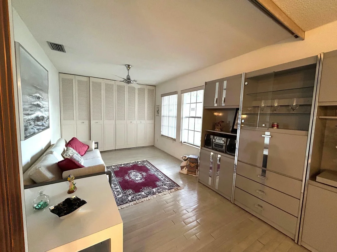 Photo of 182 Cape Cod Circle