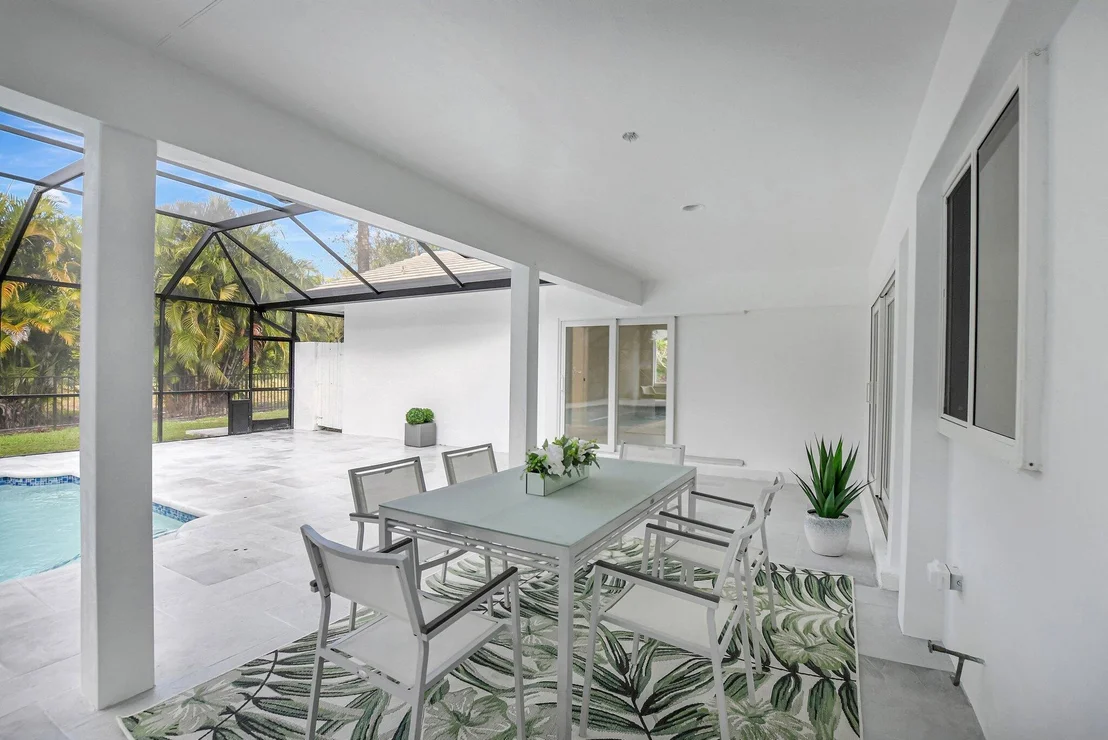 Photo of 3065 Saint James Drive