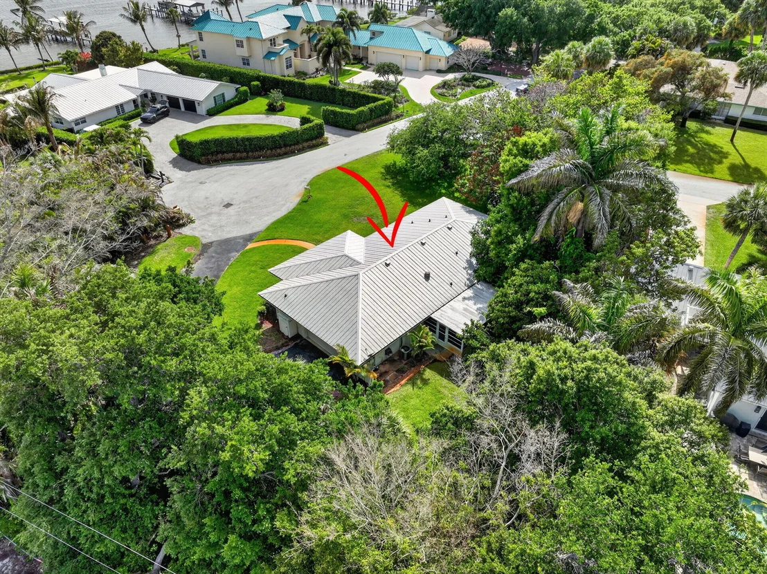 Photo of 1233 NW River Terrace