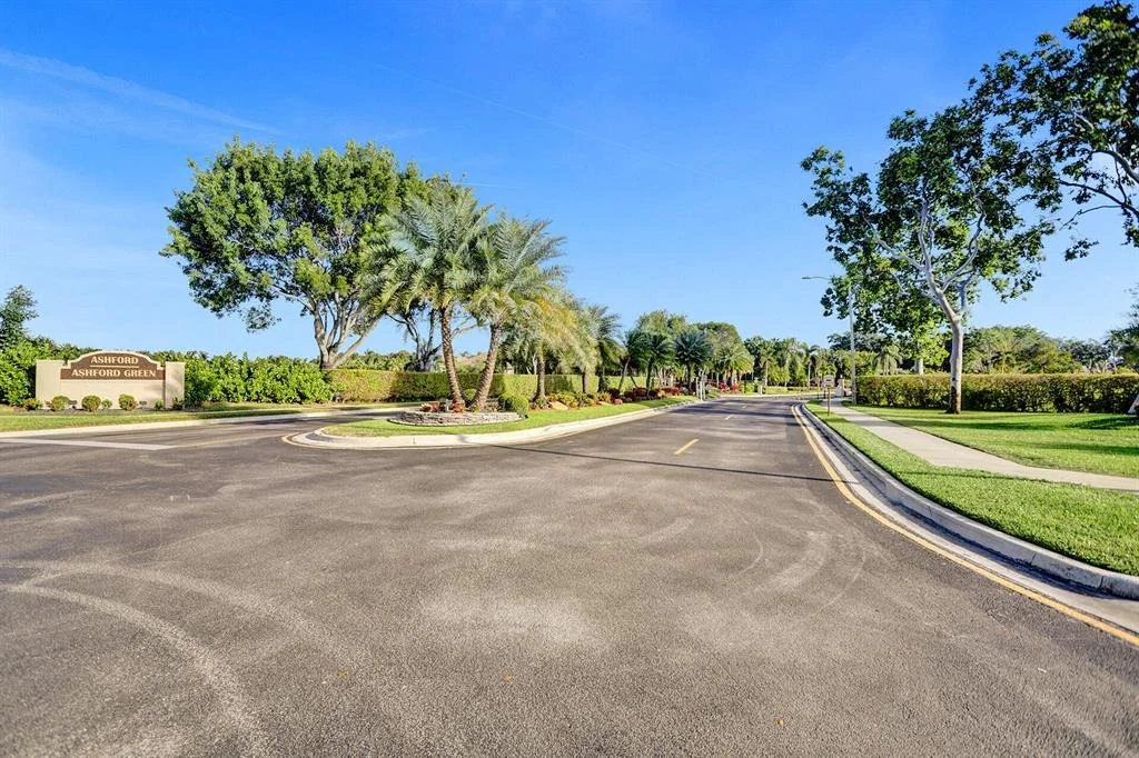 Photo of 6867 Cairnwell Drive