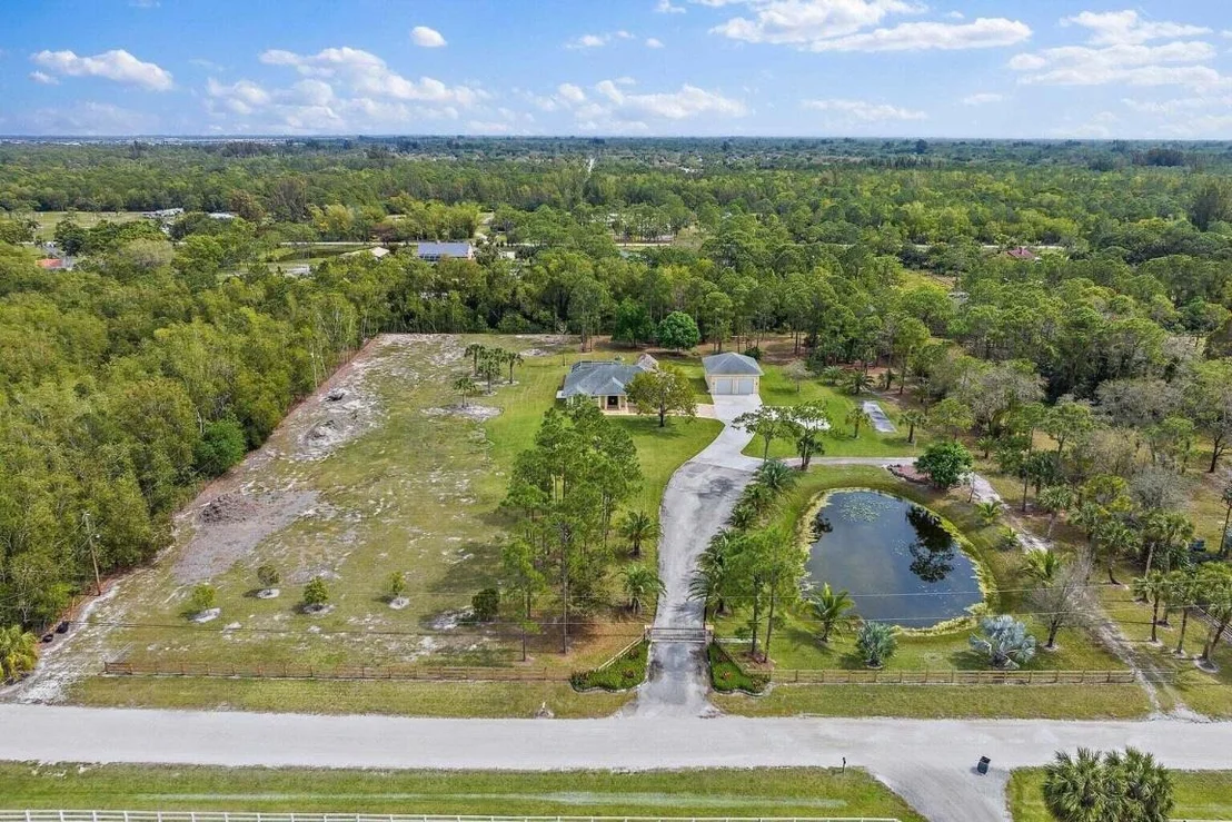 Photo of 3726 185th Trail N