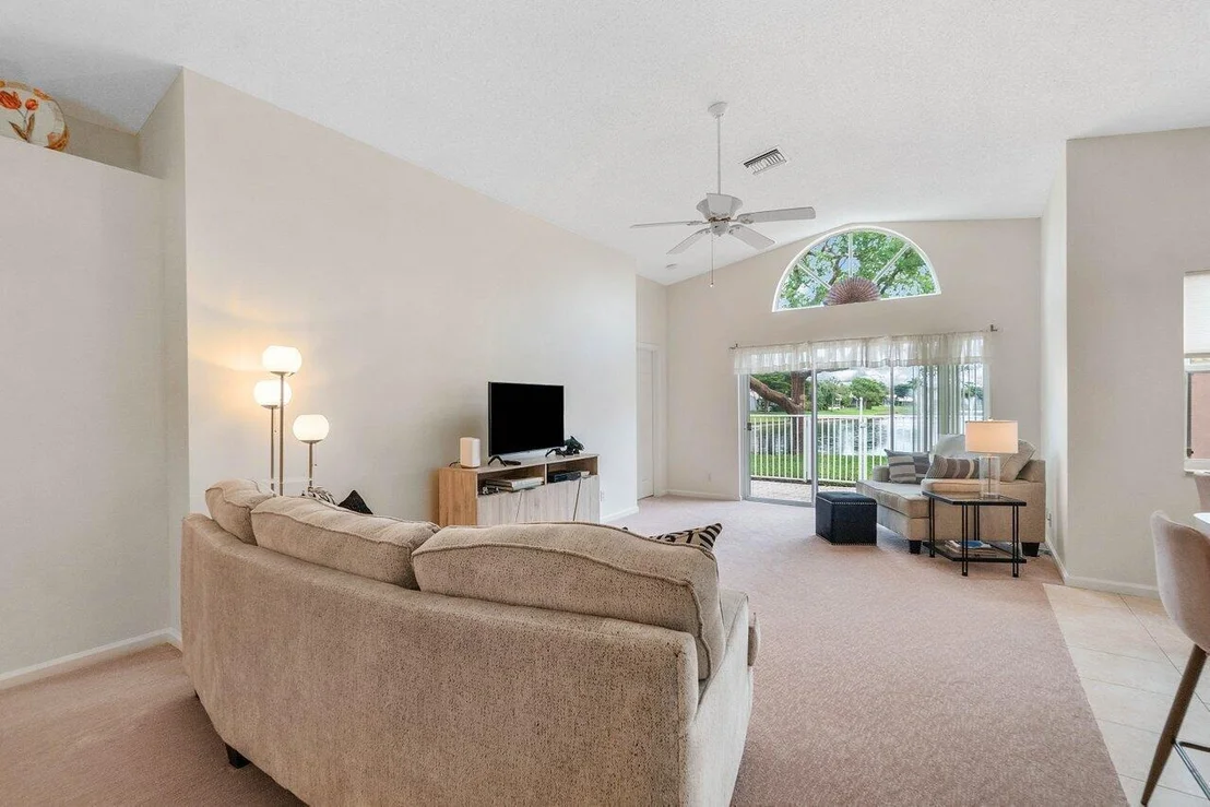Photo of 5470 Grande Palm Circle