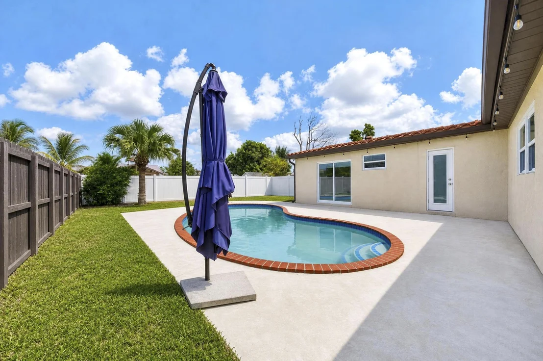 Photo of 7961 N NORMANDY Street