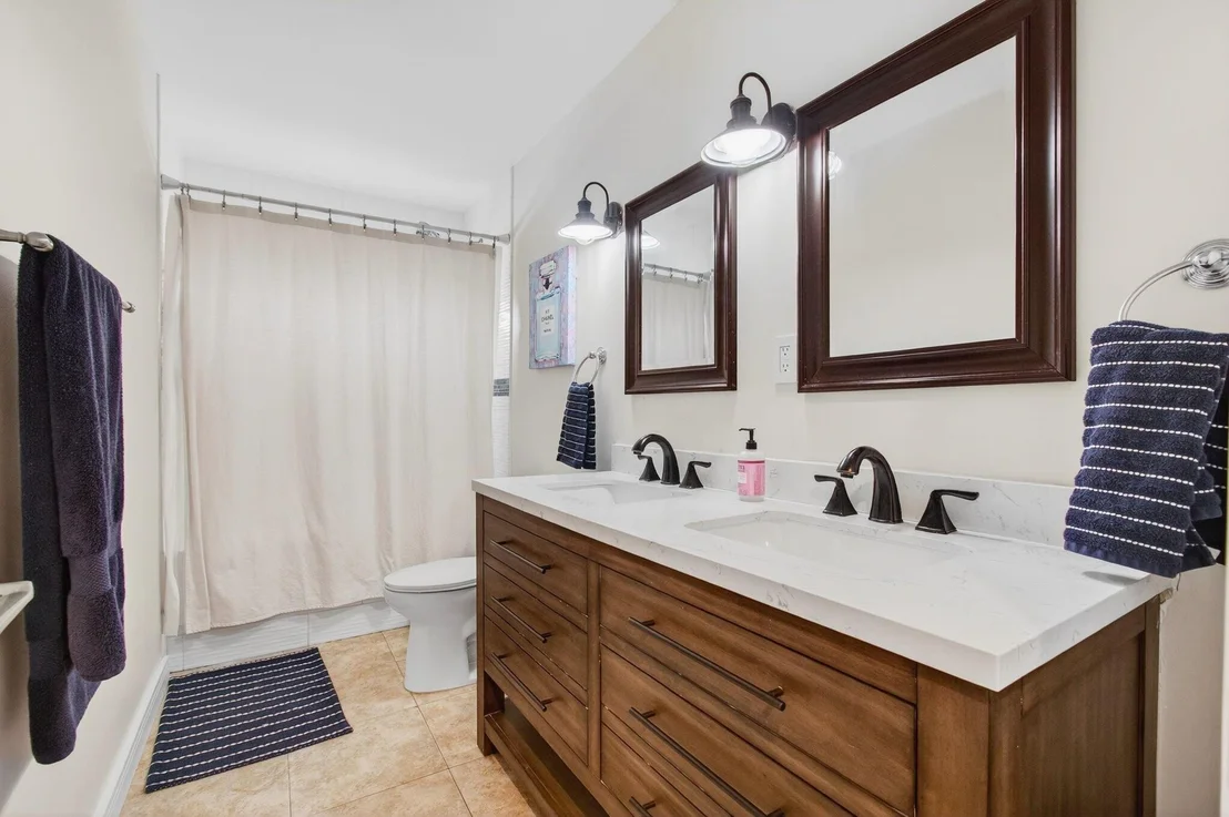 Photo of 5238 Palm Ridge Boulevard
