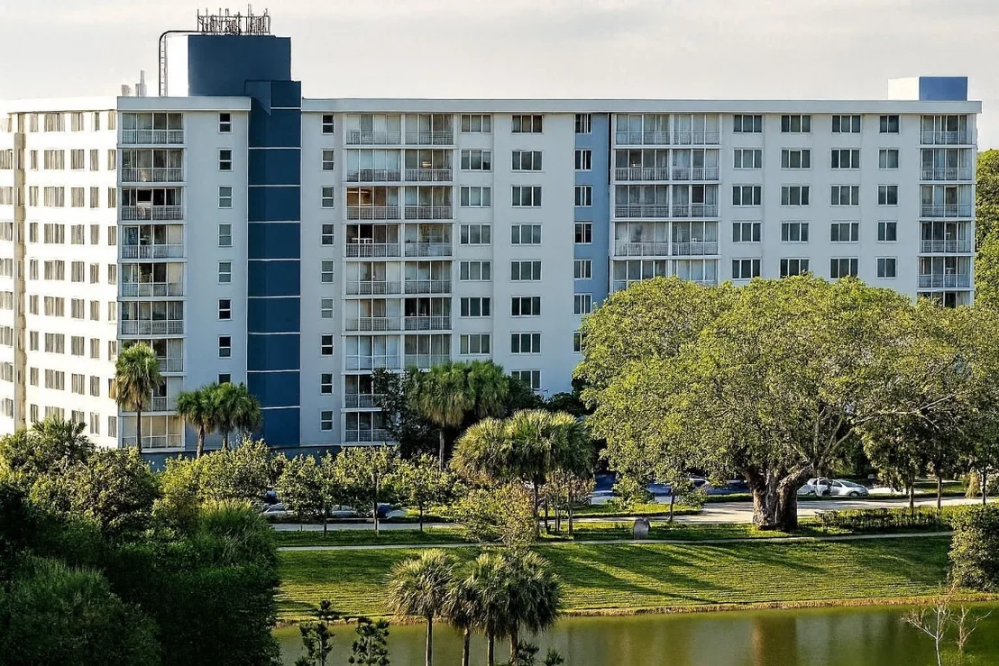 Photo of Unit 201 at 4200 Hillcrest Drive