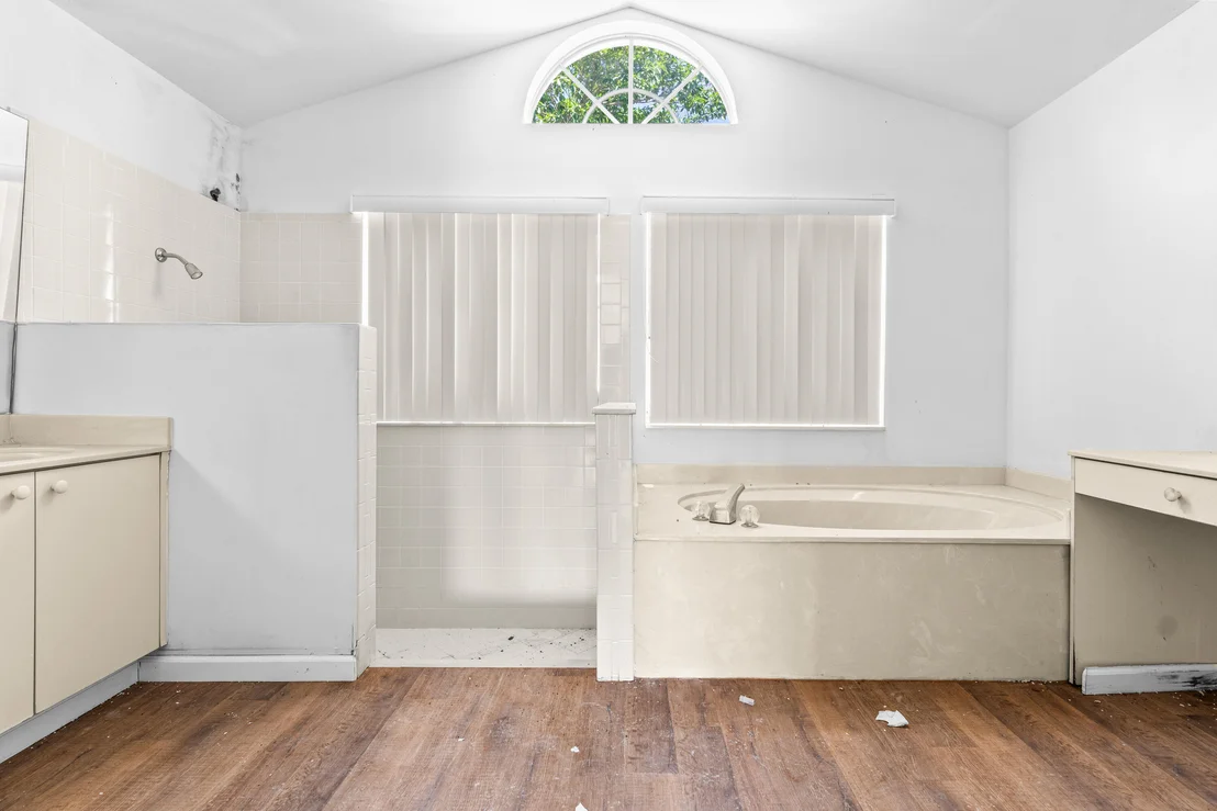 Photo of 8885 Spring Valley Drive