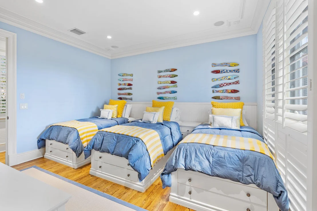 Photo of 224 Barton Avenue