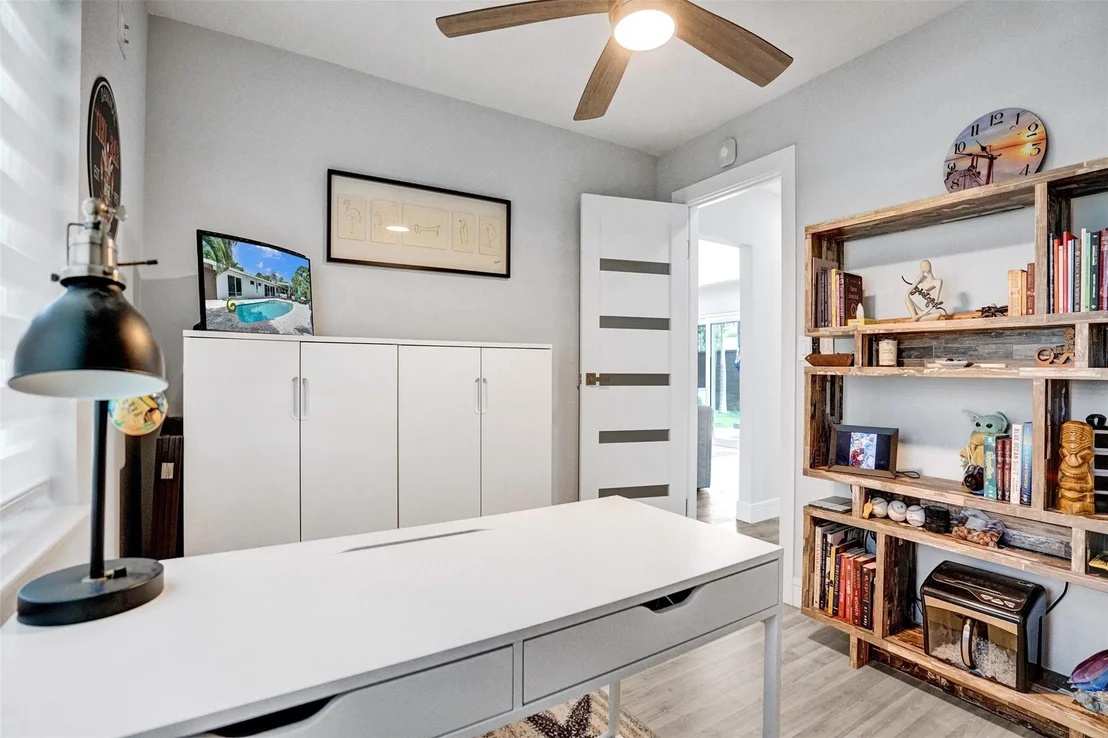 Photo of 131 SE 8th Street