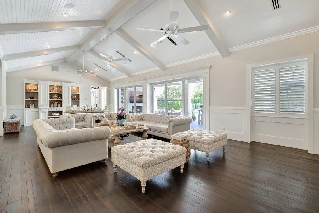 Photo of 18 Ridge Boulevard