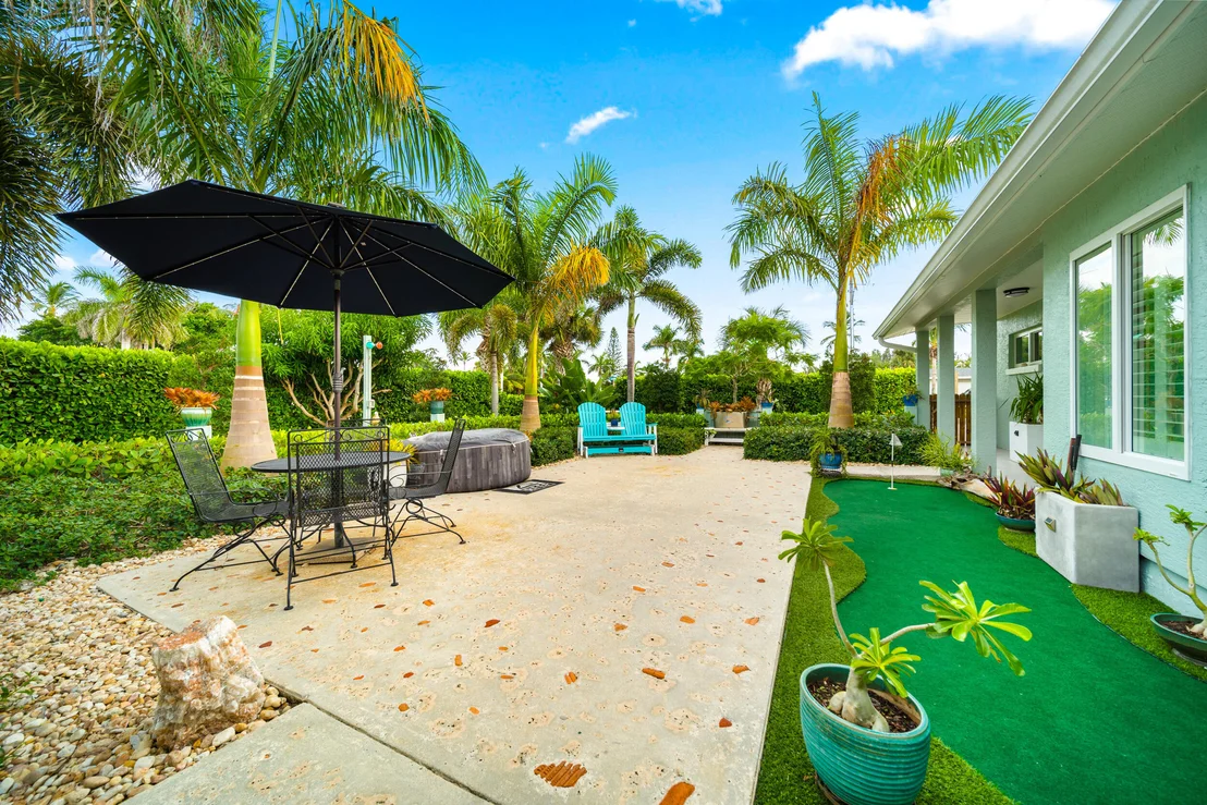 Photo of 1920 Jacaranda Drive
