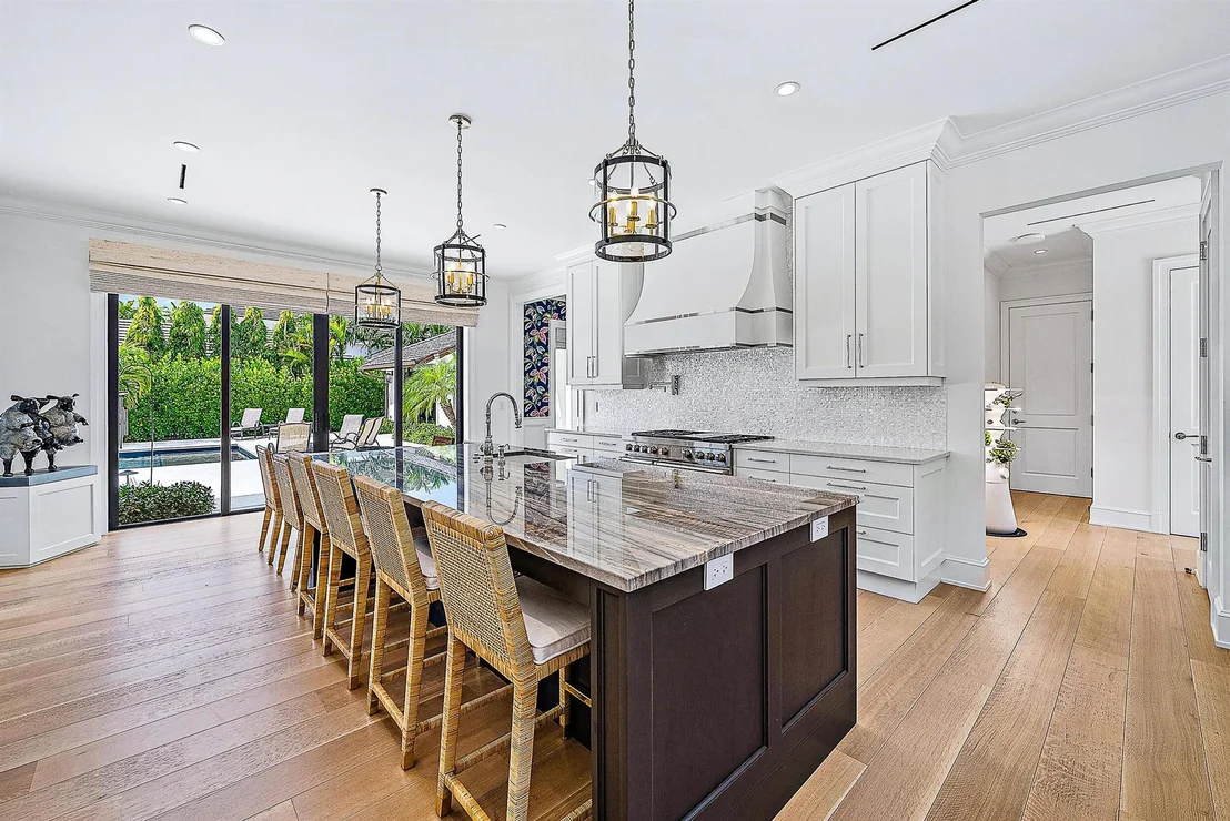 Photo of 145 Commodore Drive