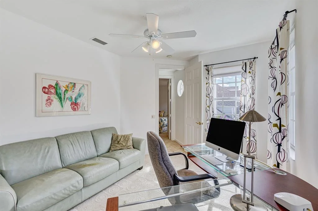 Photo of 185 Barbados Drive