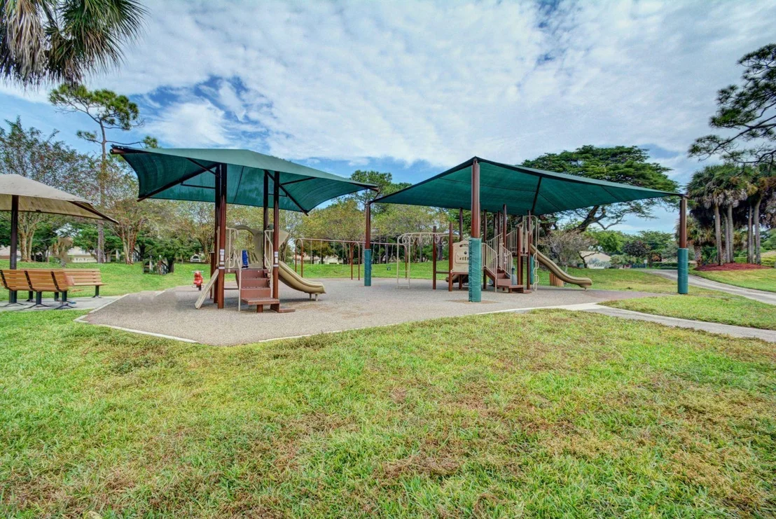 Photo of 4567 NW 25th Way