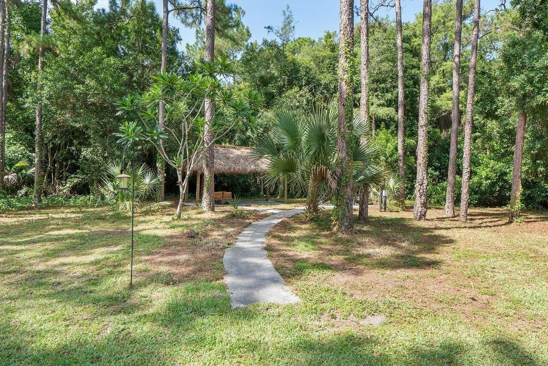 Photo of 9608 Mockingbird Trail