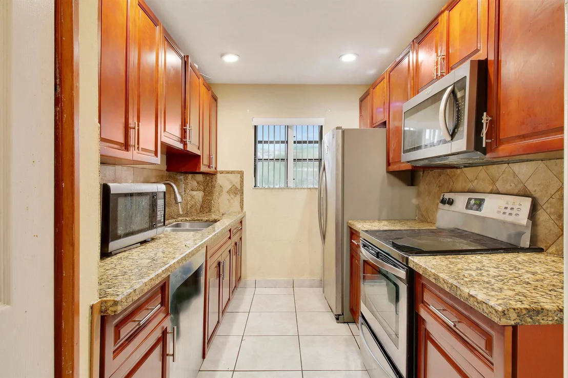 Photo of 611 Angler Drive