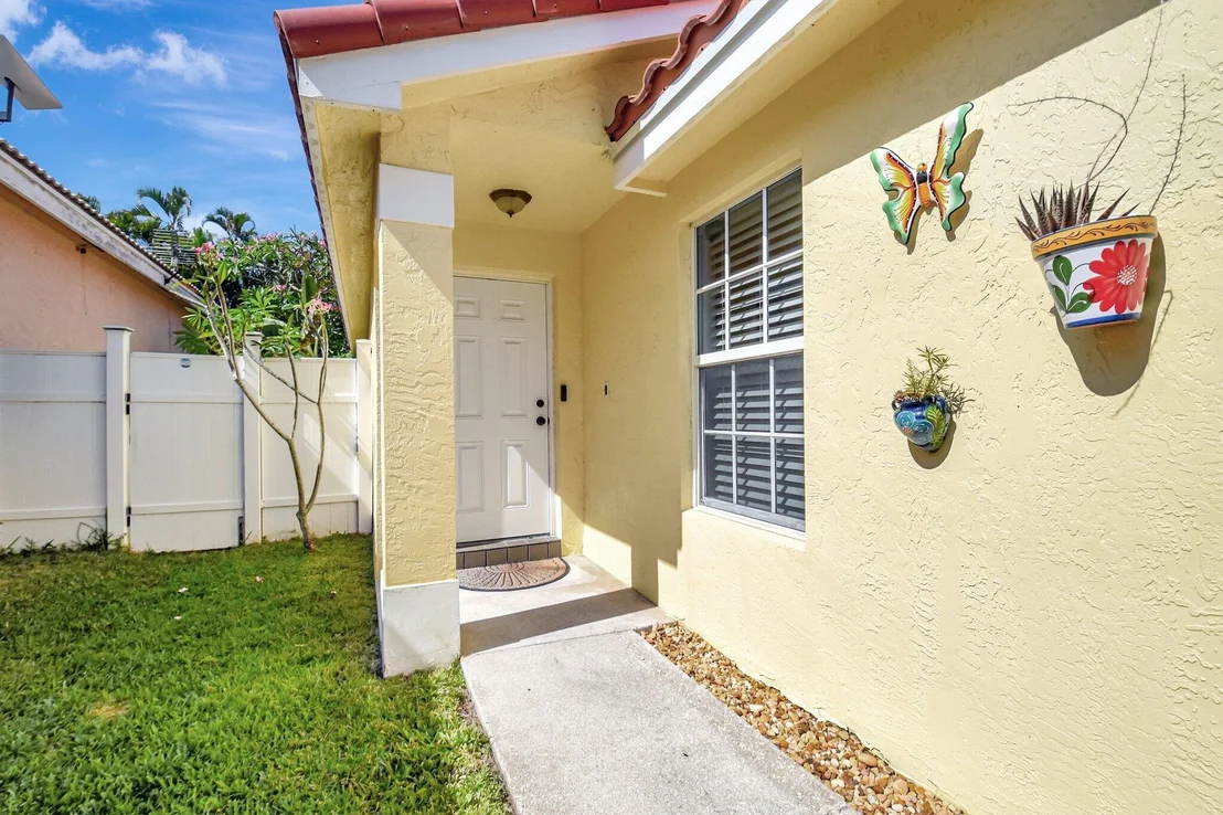 Photo of 8024 Stirrup Cay Court