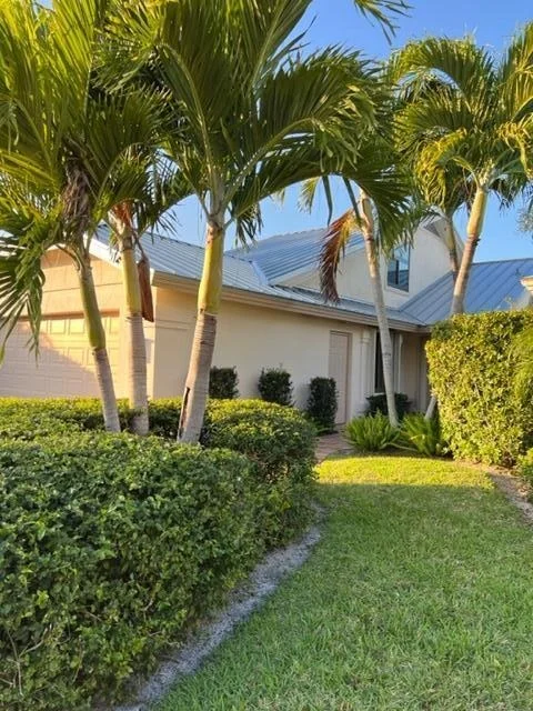 Photo of 400 River Edge Road