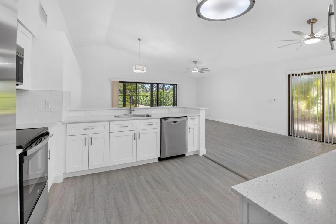 Photo of 13653 Cortez Drive
