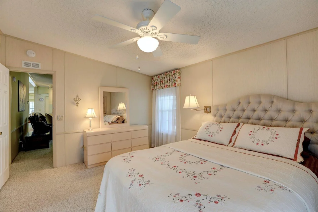 Photo of 931 Jacaranda Drive