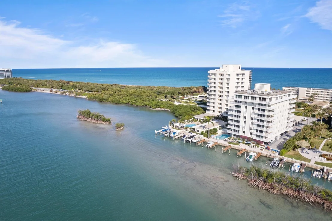 Photo of Unit 702 at 375 Beach Road
