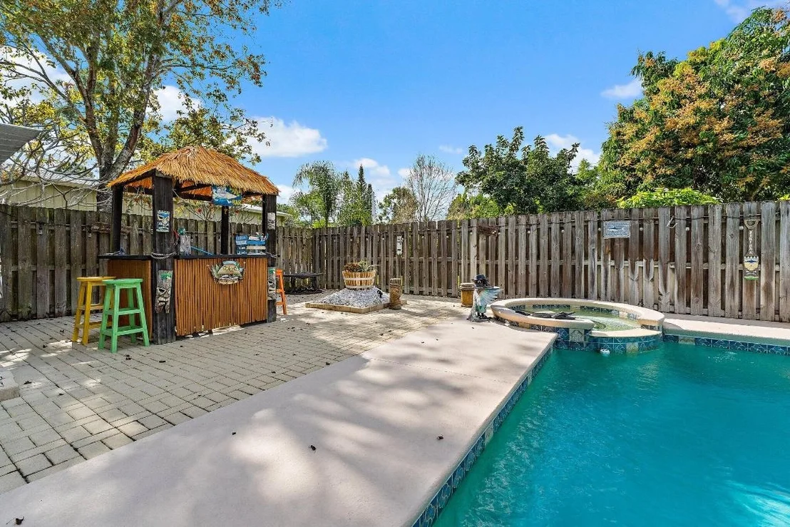 Photo of 16490 130th Avenue N