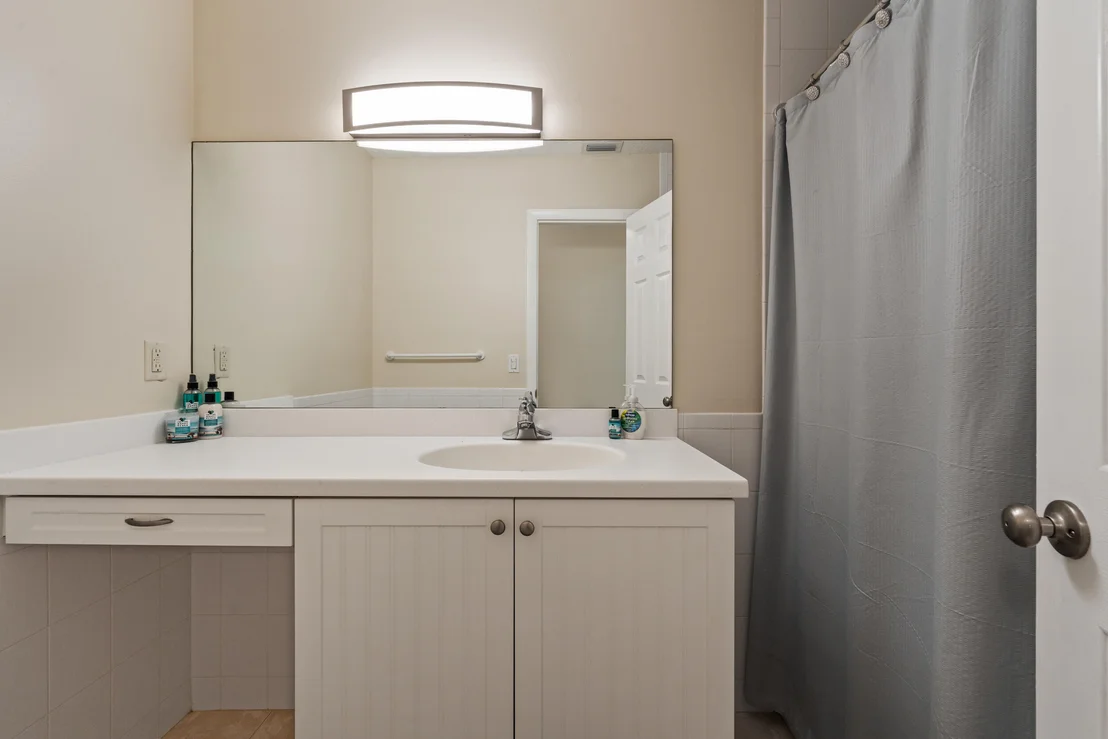 Photo of Unit C at 109 Half Moon Circle