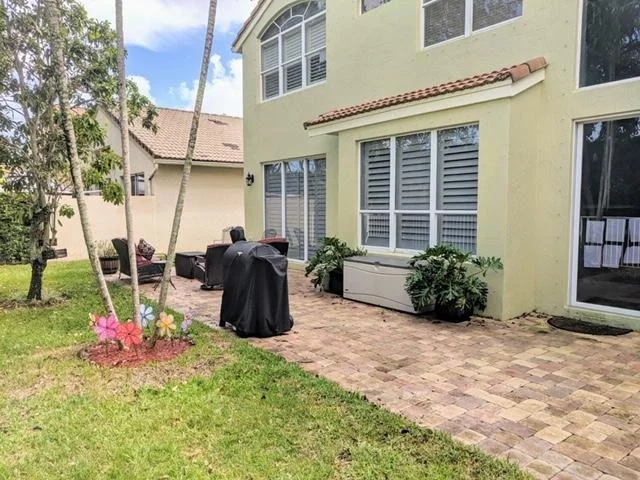 Photo of 4847 N Classical Boulevard