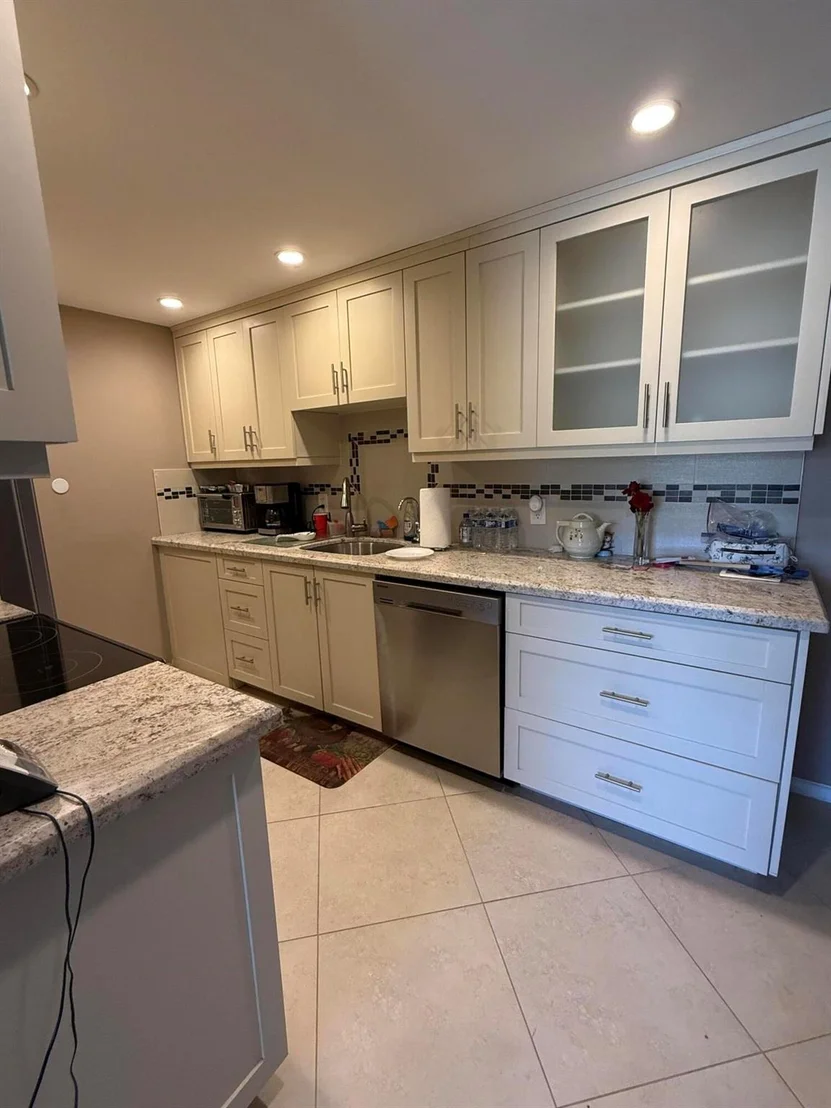 Photo of 1008 Wolverton A