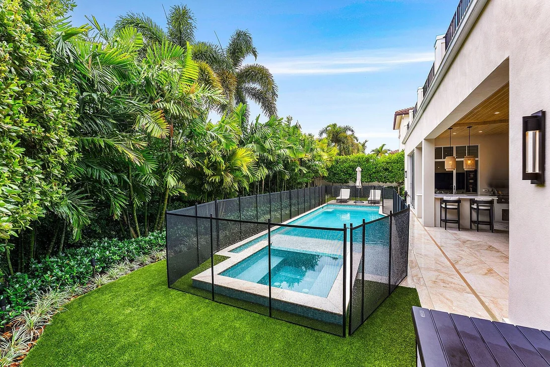 Photo of 290 Sabal Palm Terrace