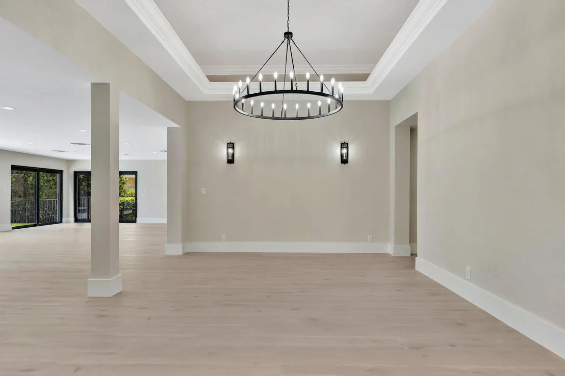 Photo of 5011 Pineview Circle