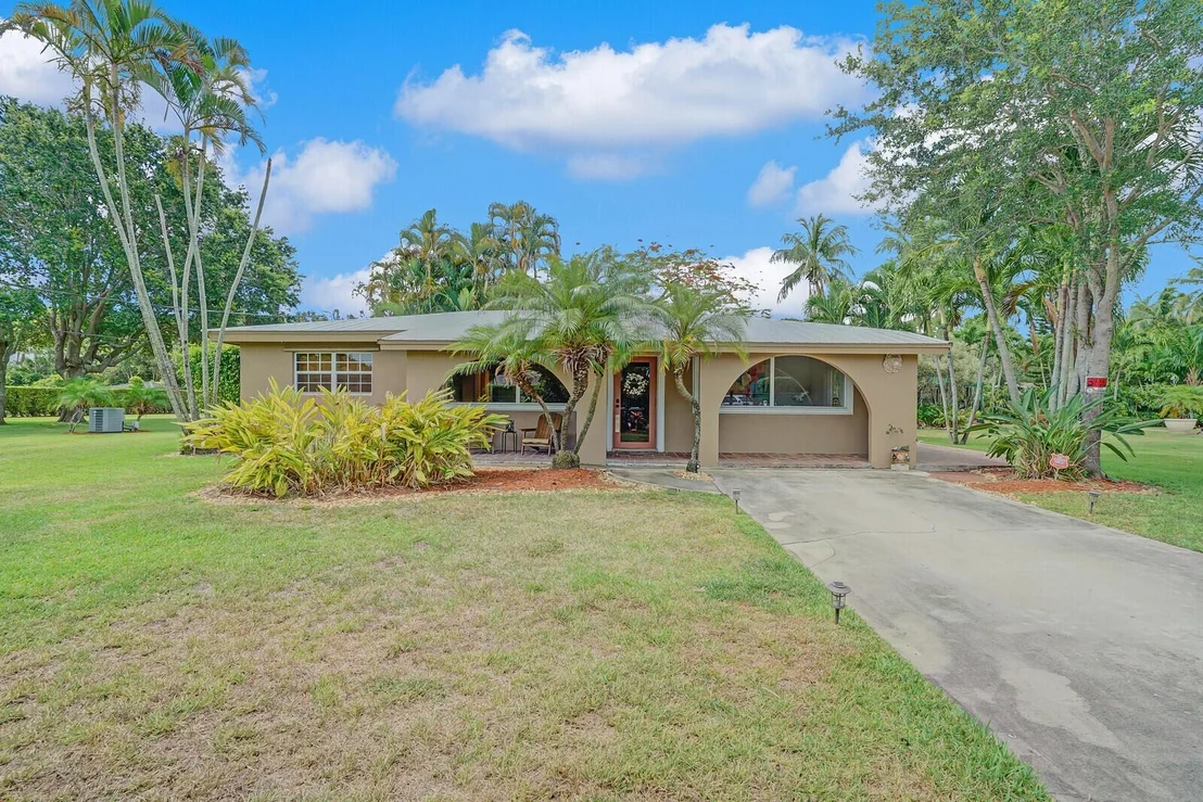 Photo of 4160 Nova Lane